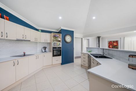 Property photo of 3 Shearwater Court Lake Cathie NSW 2445