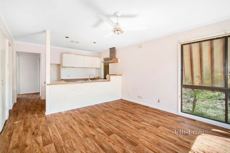 Property photo of 6 Waratah Grove Wendouree VIC 3355