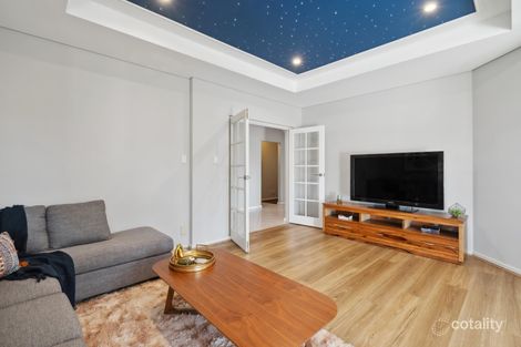 Property photo of 2 McCullock Rise Bull Creek WA 6149