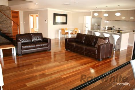 Property photo of 24 Woodland Parkway Buff Point NSW 2262