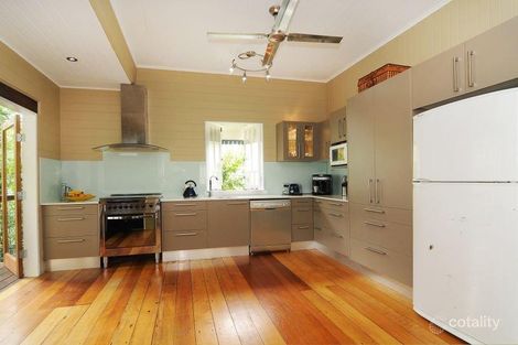 Property photo of 16 Thomas Street Manunda QLD 4870