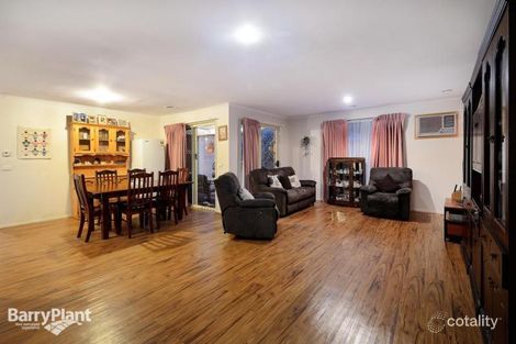 Property photo of 40 Storey Drive Pakenham VIC 3810