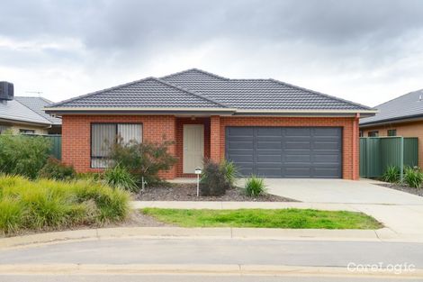 60 Victoria Cross Pde, Wodonga, VIC 3690