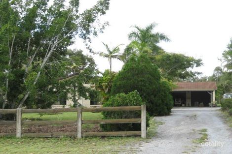 Property photo of 37 Silverton Drive Tannum Sands QLD 4680