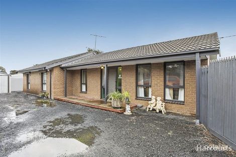 Property photo of 49 Fairbairn Road Cranbourne VIC 3977