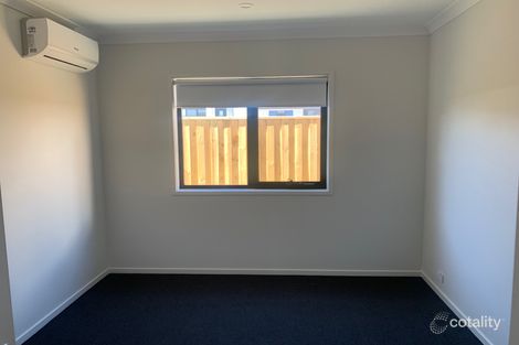 Property photo of 17 Soho Crescent Wollert VIC 3750