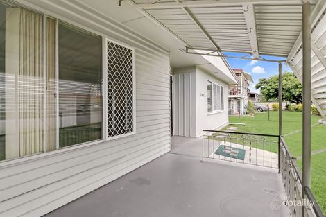 Property photo of 302 Richardson Road Park Avenue QLD 4701