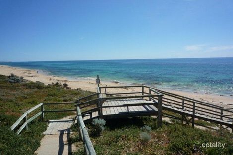 Property photo of 5 Decora Way Halls Head WA 6210