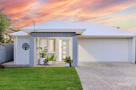 32a Higlett St, Scarborough, QLD 4020