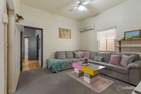 Property photo of 30 Warwick Road Ipswich QLD 4305