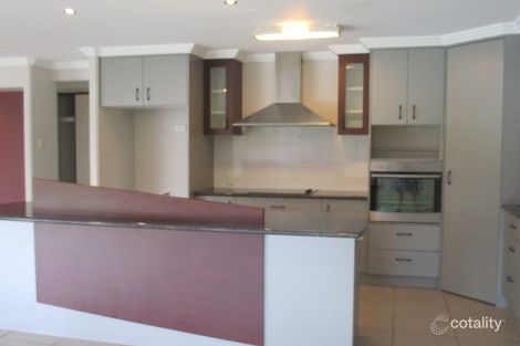 Property photo of 16 Longreach Court Tannum Sands QLD 4680