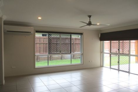 Property photo of 16 Longreach Court Tannum Sands QLD 4680