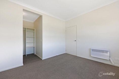 Property photo of 3 Audreys Walk Wollert VIC 3750