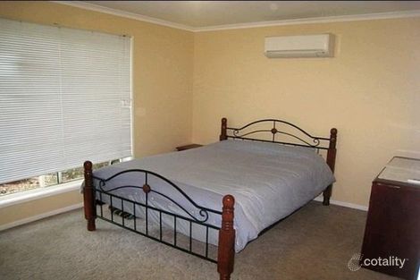 Property photo of 7 Reo Drive Emerald QLD 4720