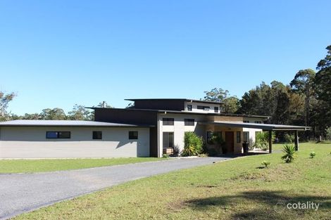 Property photo of 7 Federation Drive Hallidays Point NSW 2430