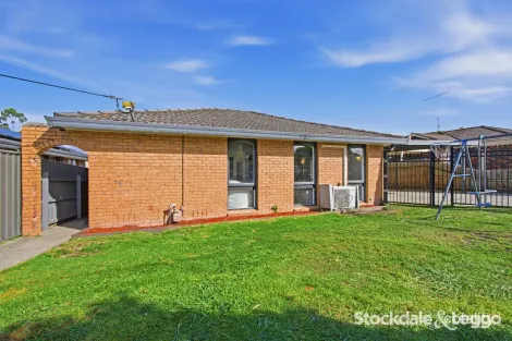 11 Mclean Ave, Churchill, VIC 3842