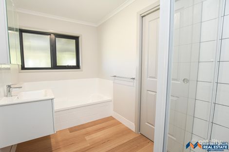 Property photo of 22 Rangeview Drive Myrtleford VIC 3737