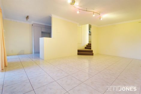 Property photo of 2/19 Temple Street Coorparoo QLD 4151