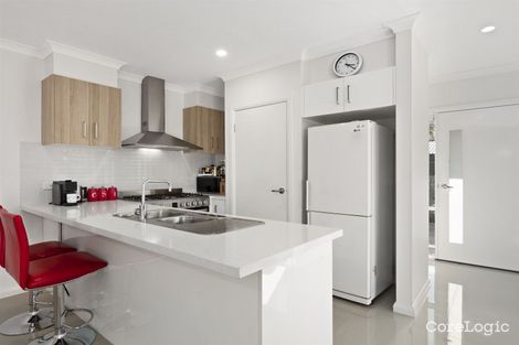 2/21 Toyne Ave, Hamlyn Heights, VIC 3215