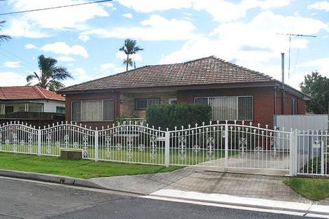3 Saba St, Fairfield West, NSW 2165