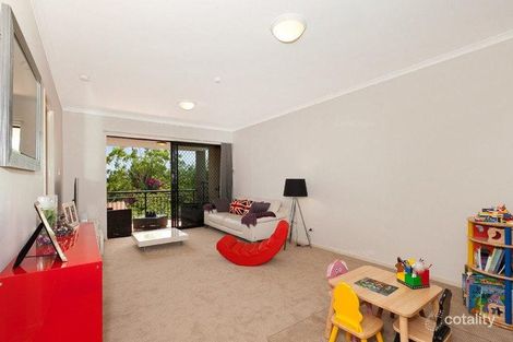 Property photo of 10/110 Indooroopilly Road Taringa QLD 4068