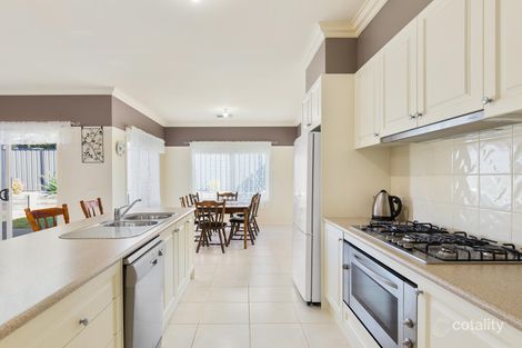 Property photo of 6 Corymbia Promenade Pakenham VIC 3810