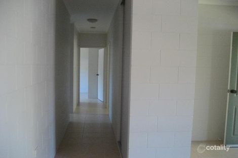 Property photo of 2/11 Nesbit Street Whitfield QLD 4870