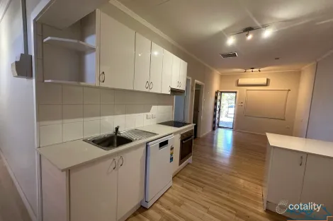 2/8 Alice St, Mornington, QLD 4825