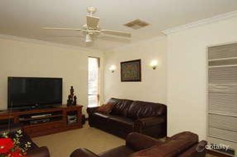 Property photo of 1 Meg Court Aberfoyle Park SA 5159