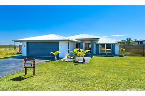 Property photo of 3 Wittenberg Way Norman Gardens QLD 4701