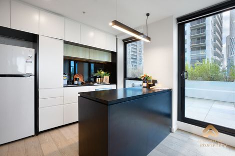 Property photo of 901/63 Haig Street Southbank VIC 3006