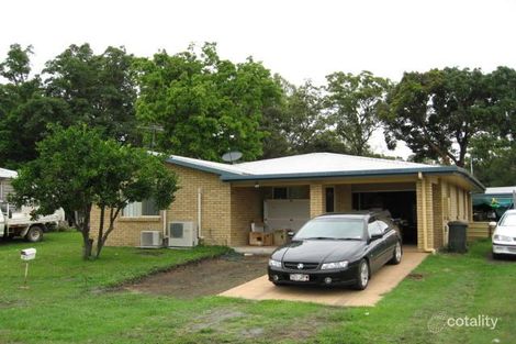 10 Matthews St, Sarina, QLD 4737