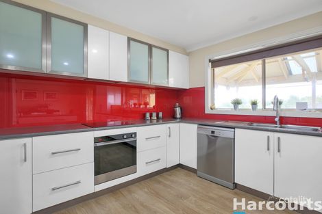 Property photo of 6 Davey Drive Drouin VIC 3818