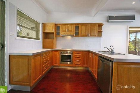 Property photo of 10 Brentwood Avenue Figtree NSW 2525