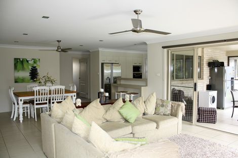 Property photo of 41 William Avenue Yamba NSW 2464