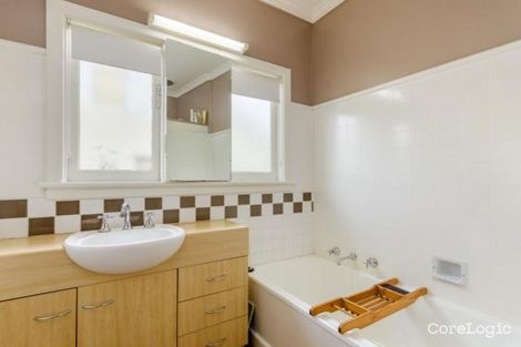 36 Wilton Ave, Newcomb, VIC 3219