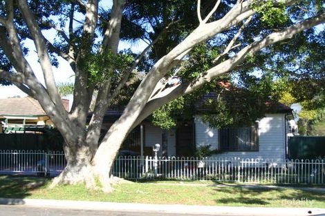8 Maubeuge St, South Granville, NSW 2142