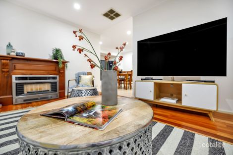 Property photo of 1 Landal Boulevard Redwood Park SA 5097