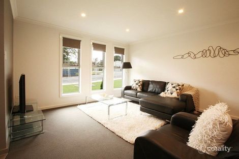 Property photo of 1 Hortus Place Newnham TAS 7248