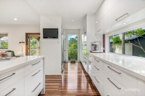 9 Woodburn Pl, Ferny Hills, QLD 4055