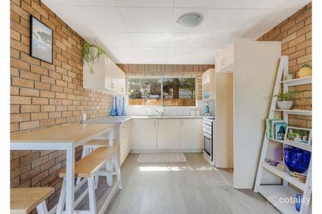 Property photo of 2/34 Coolangatta Road Coolangatta QLD 4225