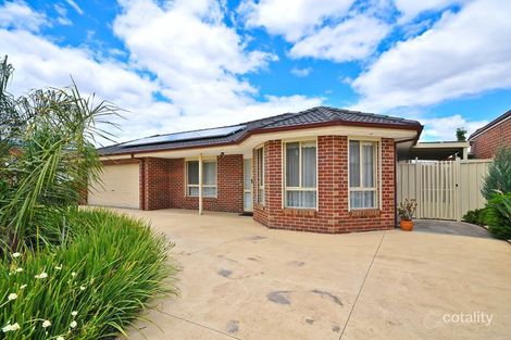 Property photo of 11 Narrabeen Street Taylors Hill VIC 3037