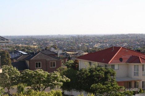 Property photo of 11 Mellor Rise Roxburgh Park VIC 3064