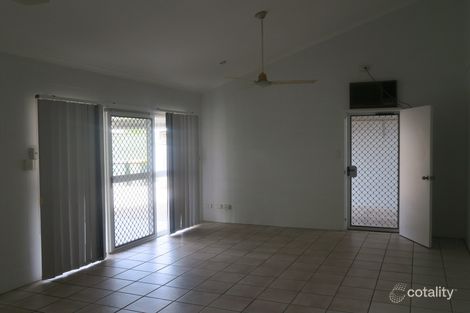 Property photo of 2/28 Ireland Crescent Whitfield QLD 4870