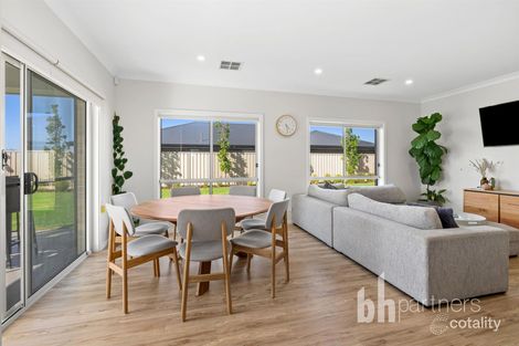 Property photo of 12 Dean Semler Drive Renmark SA 5341