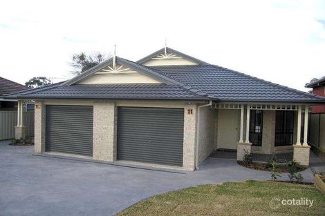 11 Harford Ave, East Hills, NSW 2213