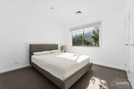 Property photo of 15 Caviar Court Miners Rest VIC 3352