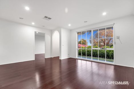 Property photo of 8 Ralph Crescent Hampton Park VIC 3976