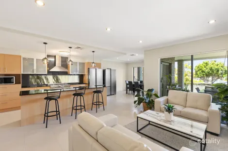 286 Troughton Rd, Coopers Plains, QLD 4108