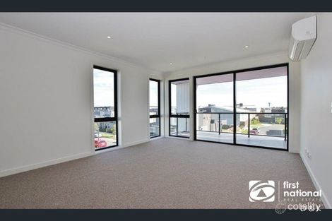 Property photo of 204/26 Beaurepaire Parade Footscray VIC 3011